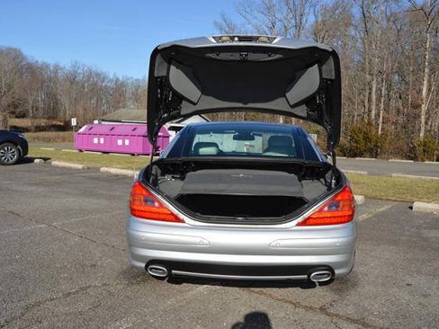 Used 2005 Mercedes-Benz SL 500 image 54
