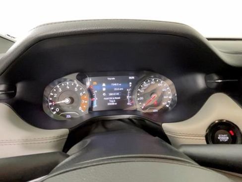 Used 2024 Jeep Compass Limited w/ Sun and Sound Group AWD/4WD image 23