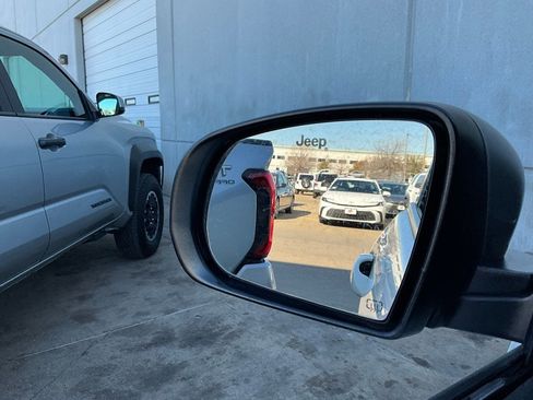 Used 2019 Jeep Compass Trailhawk image 18