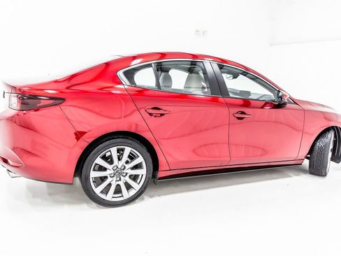 Used 2025 MAZDA MAZDA3 s FWD image 9