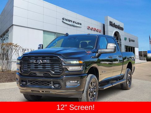 Used 2025 RAM 2500 Big Horn AWD/4WD image 2