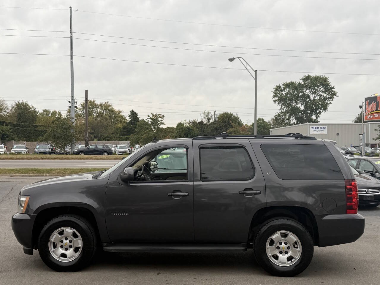 Used 2010 Chevrolet Tahoe LT AWD/4WD image 6