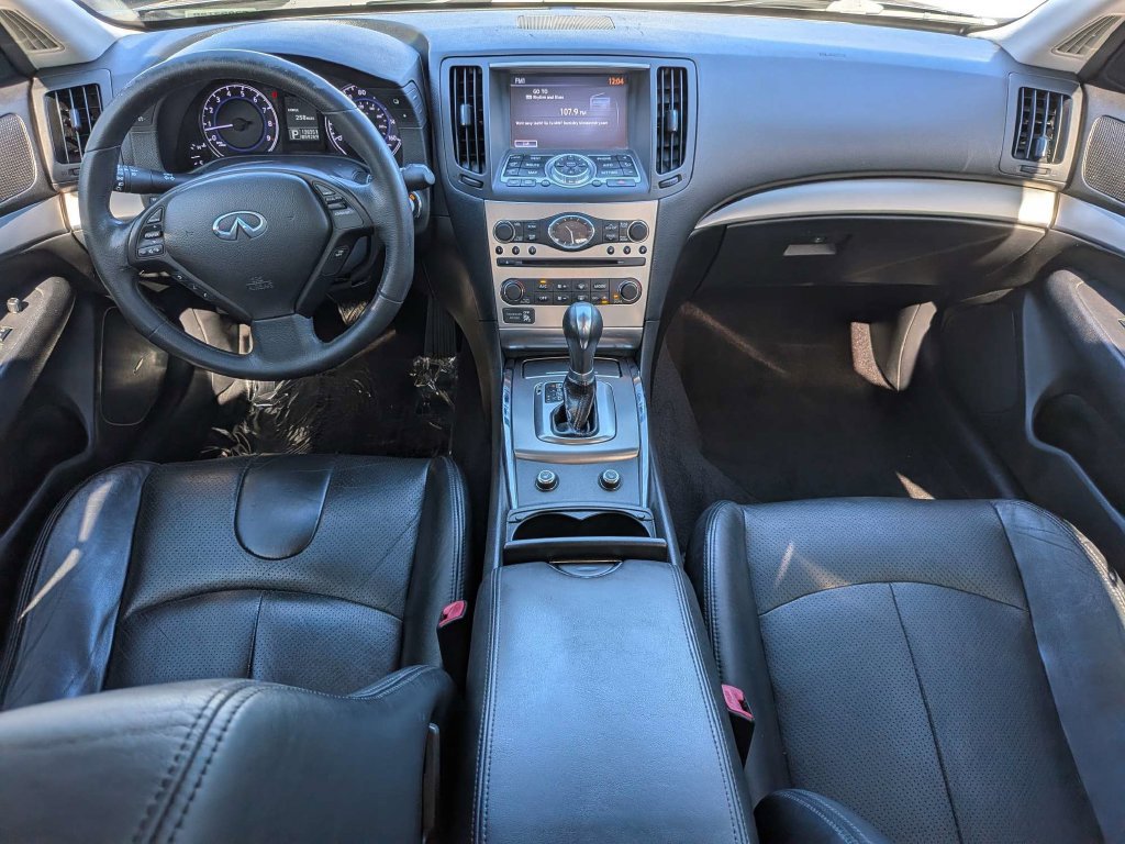 Used 2015 INFINITI Q40 w/ Navigation Package RWD image 13