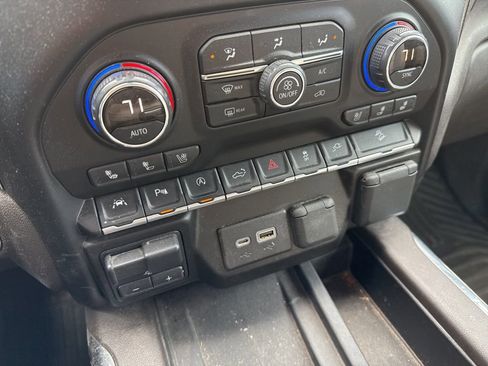 Used 2019 Chevrolet Silverado 1500 LTZ w/ LTZ Plus Package image 9