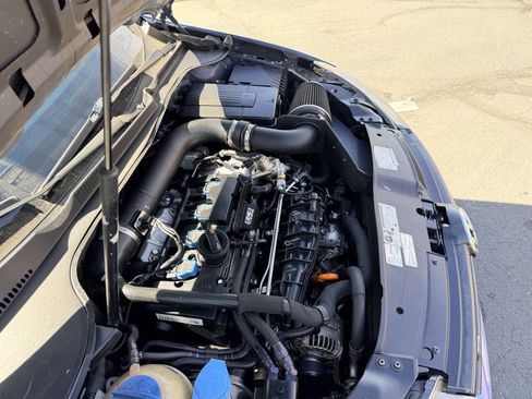 Used 2012 Volkswagen Golf 4-Door image 30