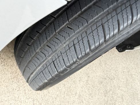 Used 2016 Chevrolet Cruze LS image 35