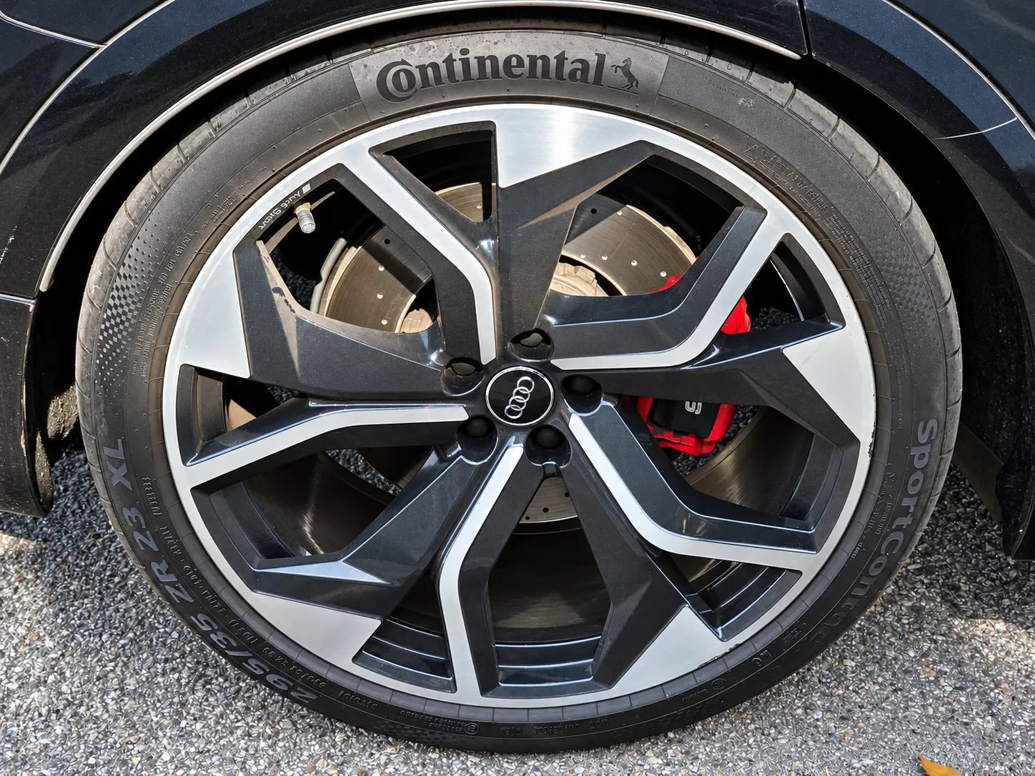Used 2021 Audi RS Q8 w/ Black Optic Package AWD/4WD image 17