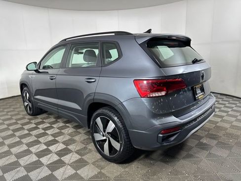 Used 2024 Volkswagen Taos S image 5