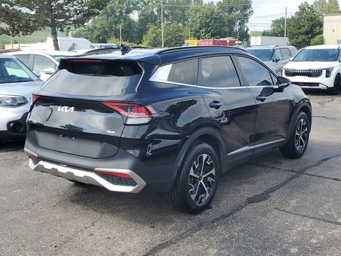 Used 2023 Kia Sportage EX w/ EX Premium Package AWD/4WD image 4