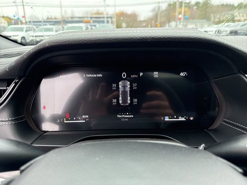 New 2026 Jeep Grand Cherokee Altitude image 11