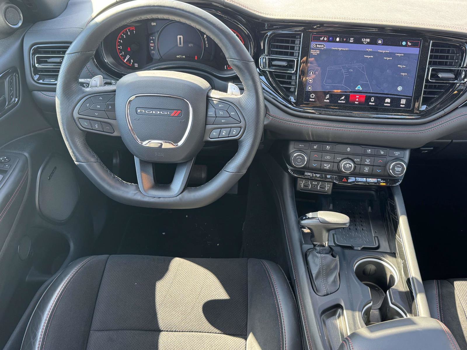 Used 2025 Dodge Durango GT AWD/4WD image 33