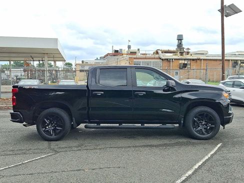 Used 2024 Chevrolet Silverado 1500 Custom w/ Turbomax Blackout Package AWD/4WD image 8