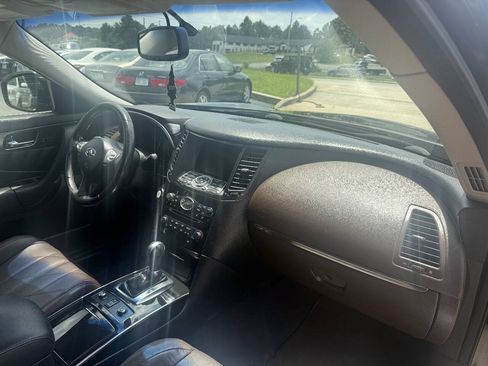 Used 2011 INFINITI FX35 AWD w/ Premium Pkg image 15