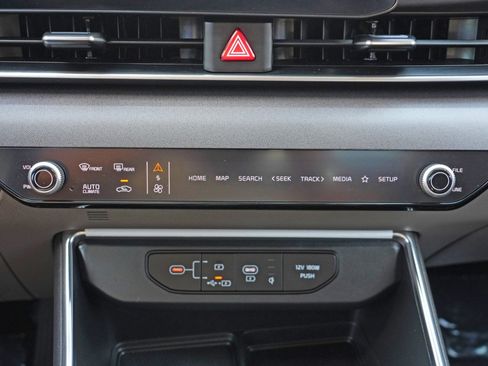 Used 2025 Kia Carnival SX FWD image 33