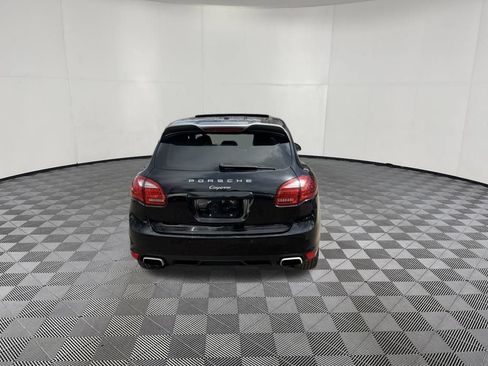 Used 2014 Porsche Cayenne Platinum Edition AWD/4WD image 6