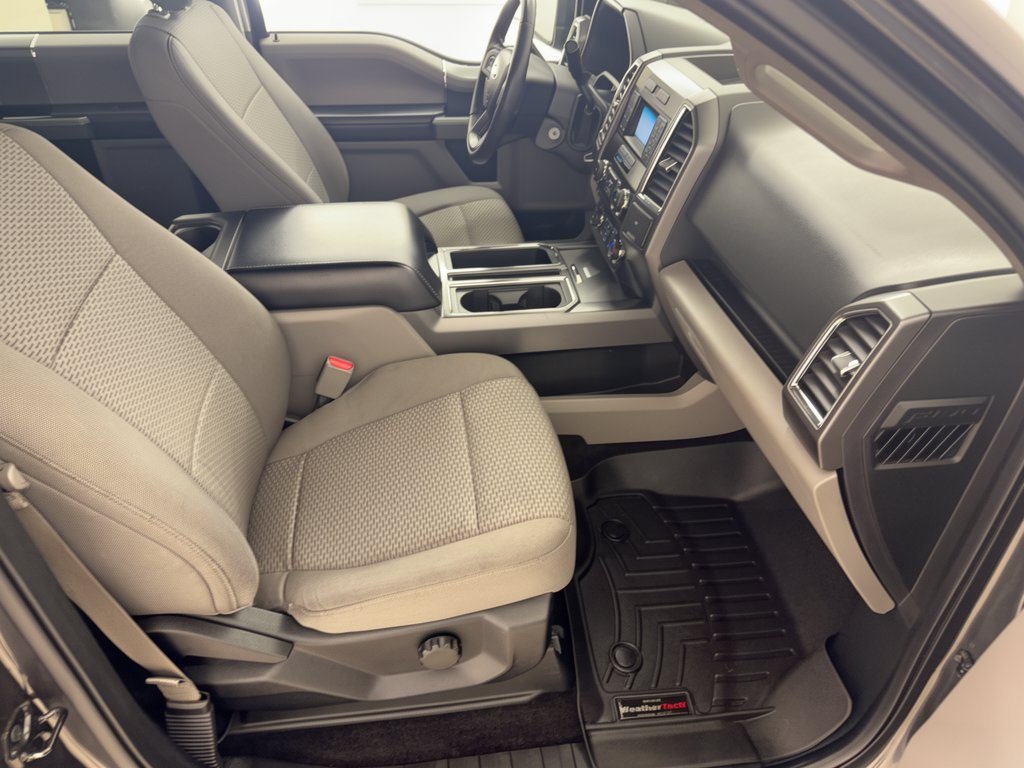 Used 2016 Ford F150 XLT w/ Equipment Group 301A Mid RWD image 30