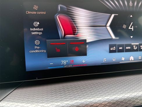 Used 2025 BMW i4 xDrive40i w/ Premium Package image 24