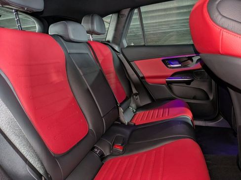 Certified 2025 Mercedes-Benz GLC 300 image 21