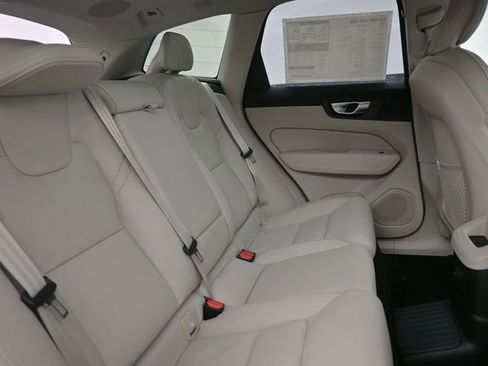 New 2026 Volvo XC60 T8 Ultra w/ Protection Package Premier image 33