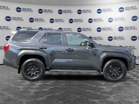 Used 2025 Toyota 4Runner TRD Off-Road Premium w/ Tow Technology Package AWD/4WD image 6