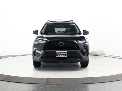 Certified 2024 Toyota Corolla Cross LE w/ Moonroof Package AWD/4WD image 2