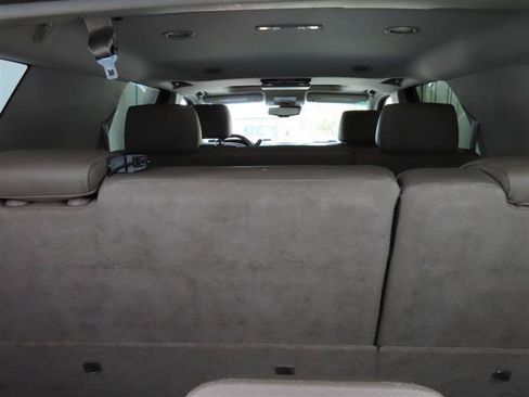 Used 2015 GMC Yukon SLT w/ Open Road Package AWD/4WD image 13
