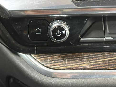 Used 2023 GMC Sierra 1500 Elevation AWD/4WD image 17