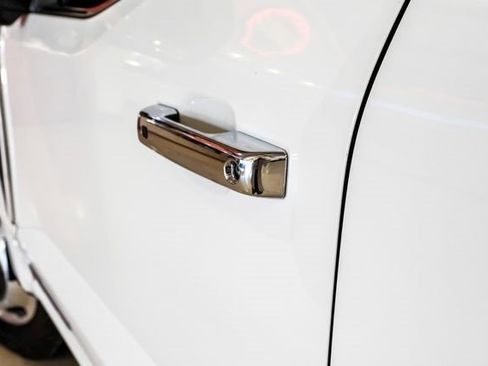 Used 2024 Ford F350 Lariat w/ Lariat Ultimate Package image 40