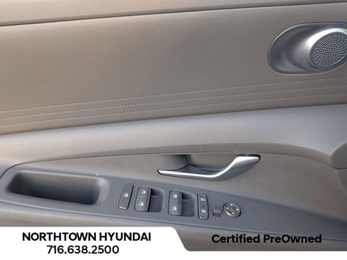Certified 2023 Hyundai Elantra SEL image 25