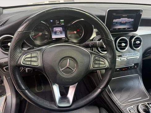 Used 2019 Mercedes-Benz GLC 350e 4MATIC image 13