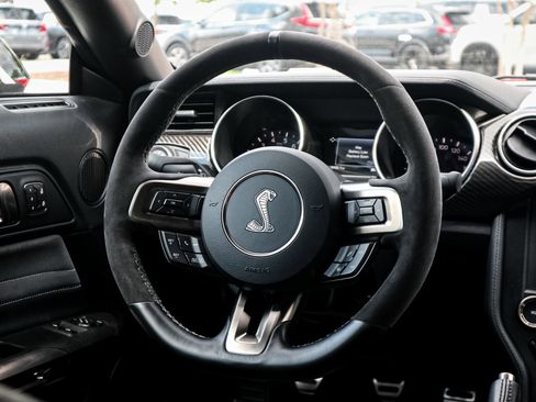 Used 2019 Ford Mustang Shelby GT350 w/ Technology Package RWD image 18
