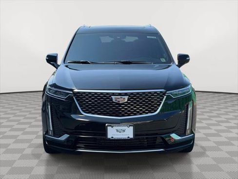 Used 2023 Cadillac XT6 Premium Luxury w/ LPO, Floor Liner Package AWD/4WD image 2
