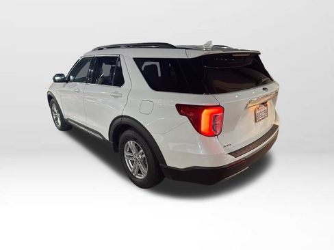 Certified 2020 Ford Explorer XLT w/ Equipment Group 202A image 7
