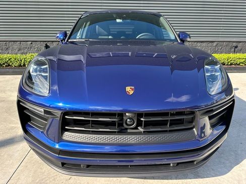 Used 2026 Porsche Macan AWD/4WD image 8