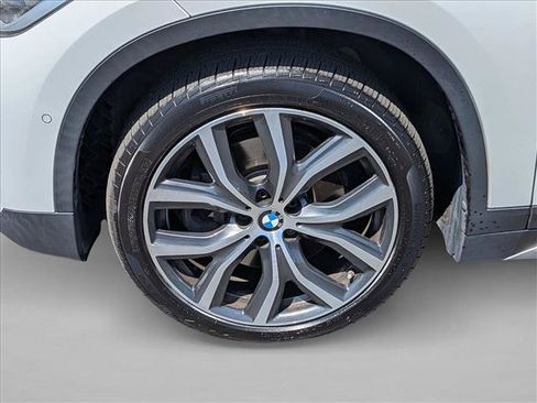 Used 2017 BMW X1 xDrive28i AWD/4WD image 24