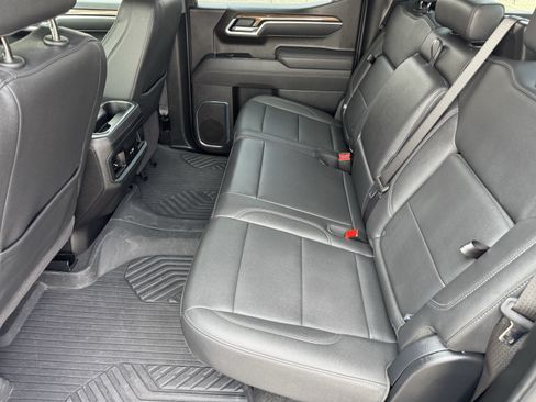 Certified 2025 Chevrolet Silverado 1500 RST AWD/4WD image 17