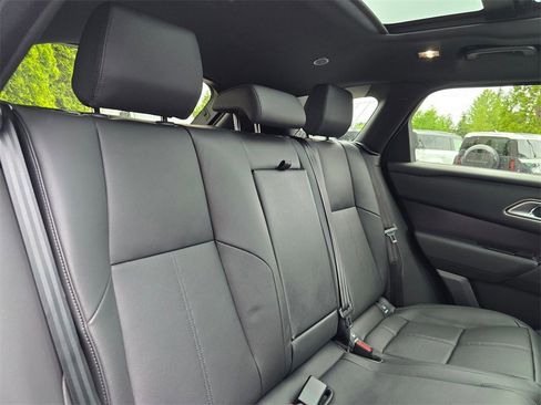 New 2026 Land Rover Range Rover Velar Dynamic SE image 30