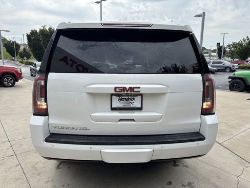 Used 2019 GMC Yukon XL SLT AWD/4WD image 10