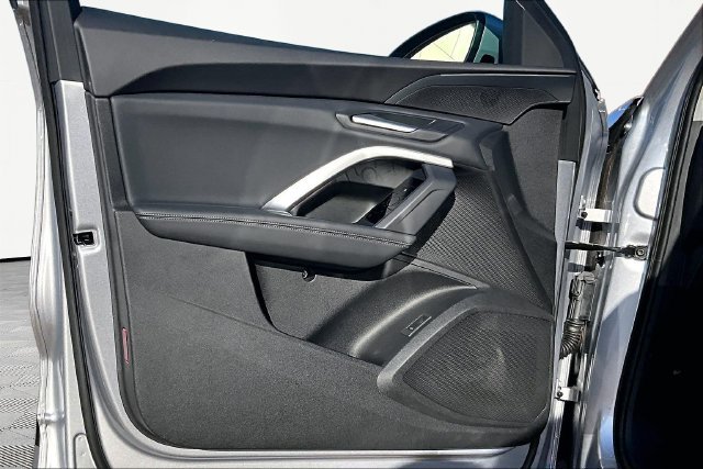 Used 2026 Audi Q5 Premium w/ Convenience Package AWD/4WD image 17