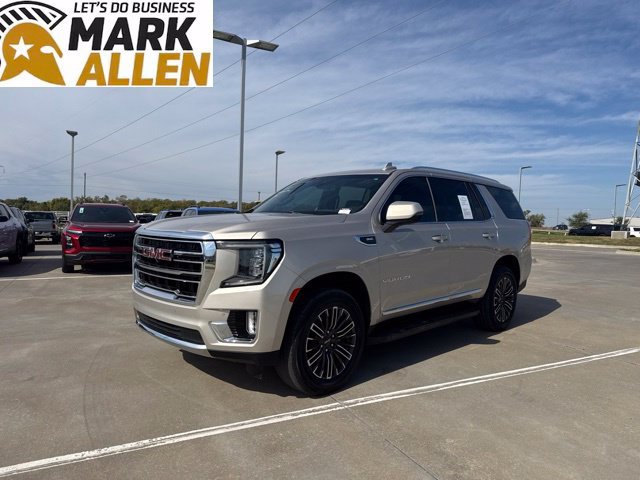 Used 2021 GMC Yukon SLT w/ SLT Premium Package RWD image 2