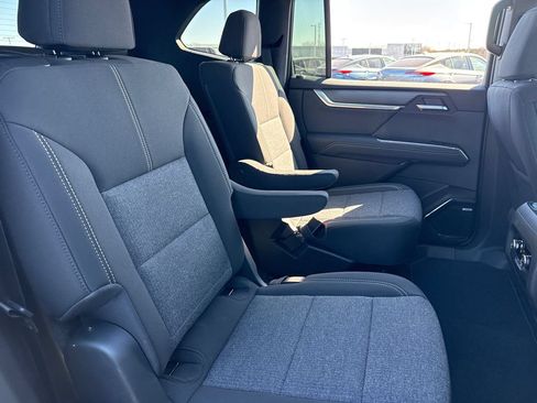 New 2026 GMC Acadia Elevation AWD/4WD image 37