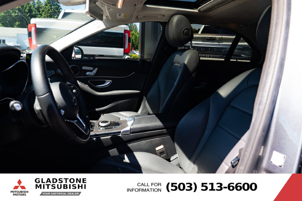 Used 2019 Mercedes-Benz C 300 Sedan image 18