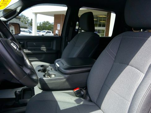 Used 2022 RAM 2500 Tradesman image 23