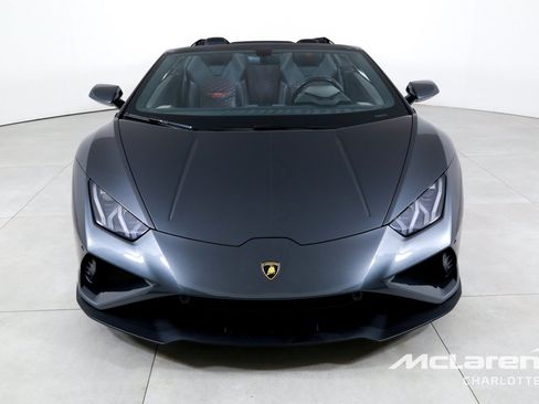 Used 2022 Lamborghini Huracan EVO RWD image 5