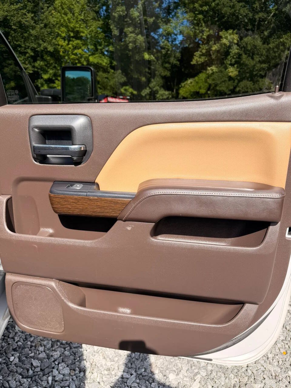 Used 2018 GMC Sierra 2500 Denali w/ Duramax Plus Package AWD/4WD image 21