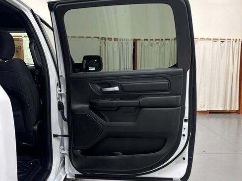 New 2026 RAM 1500 Express AWD/4WD image 30