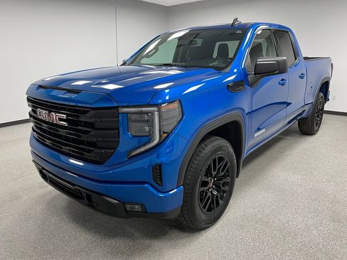 Used 2024 GMC Sierra 1500 Elevation AWD/4WD image 4