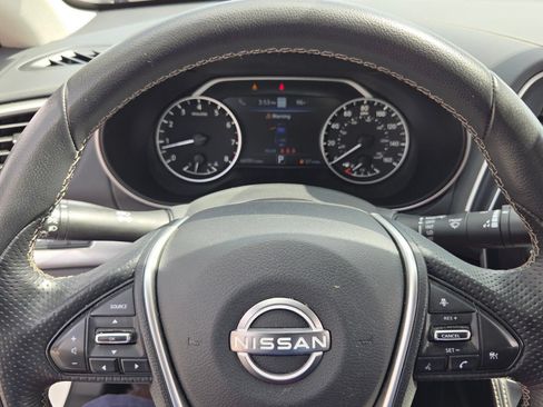 Used 2023 Nissan Maxima SV w/ Floor Mat Group FWD image 21