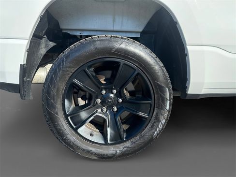 Certified 2022 RAM 1500 Big Horn image 15
