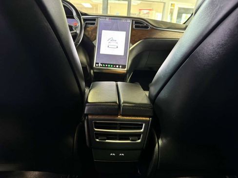 Used 2017 Tesla Model X 100D AWD/4WD image 26